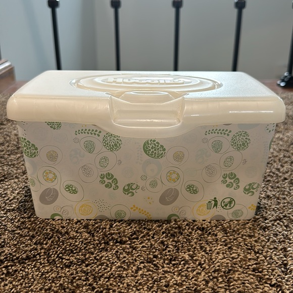 Huggies Wipes Container - Picture 6 of 6